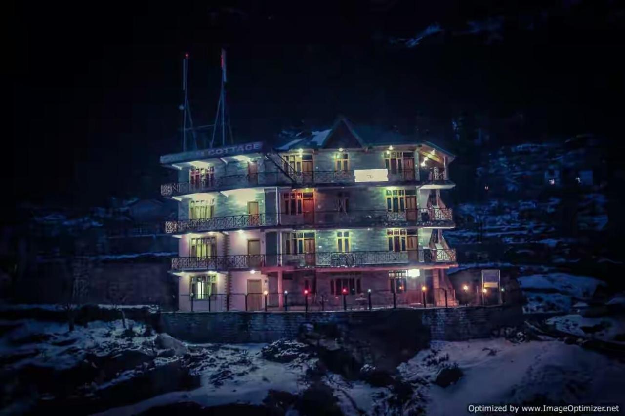 Gautam Hotel & Cottage Manali  Exterior photo